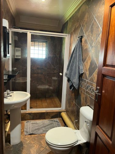 Room-Complex-Room-1-Bathroom